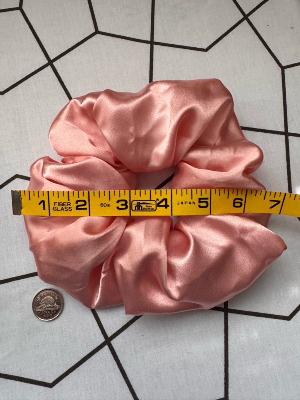 Pink medium Scrunchie - Picture 2 of 4